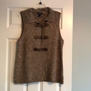Style & company long vest with clasps